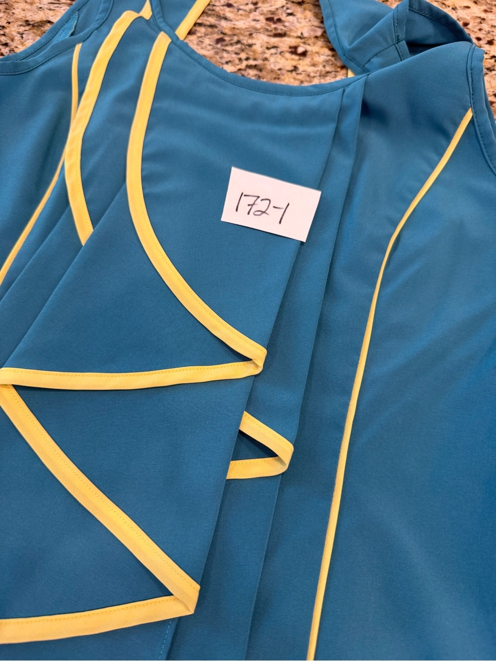 Minuet sleeveless top teal blue yellow trim SZ M - Picture 12 of 13